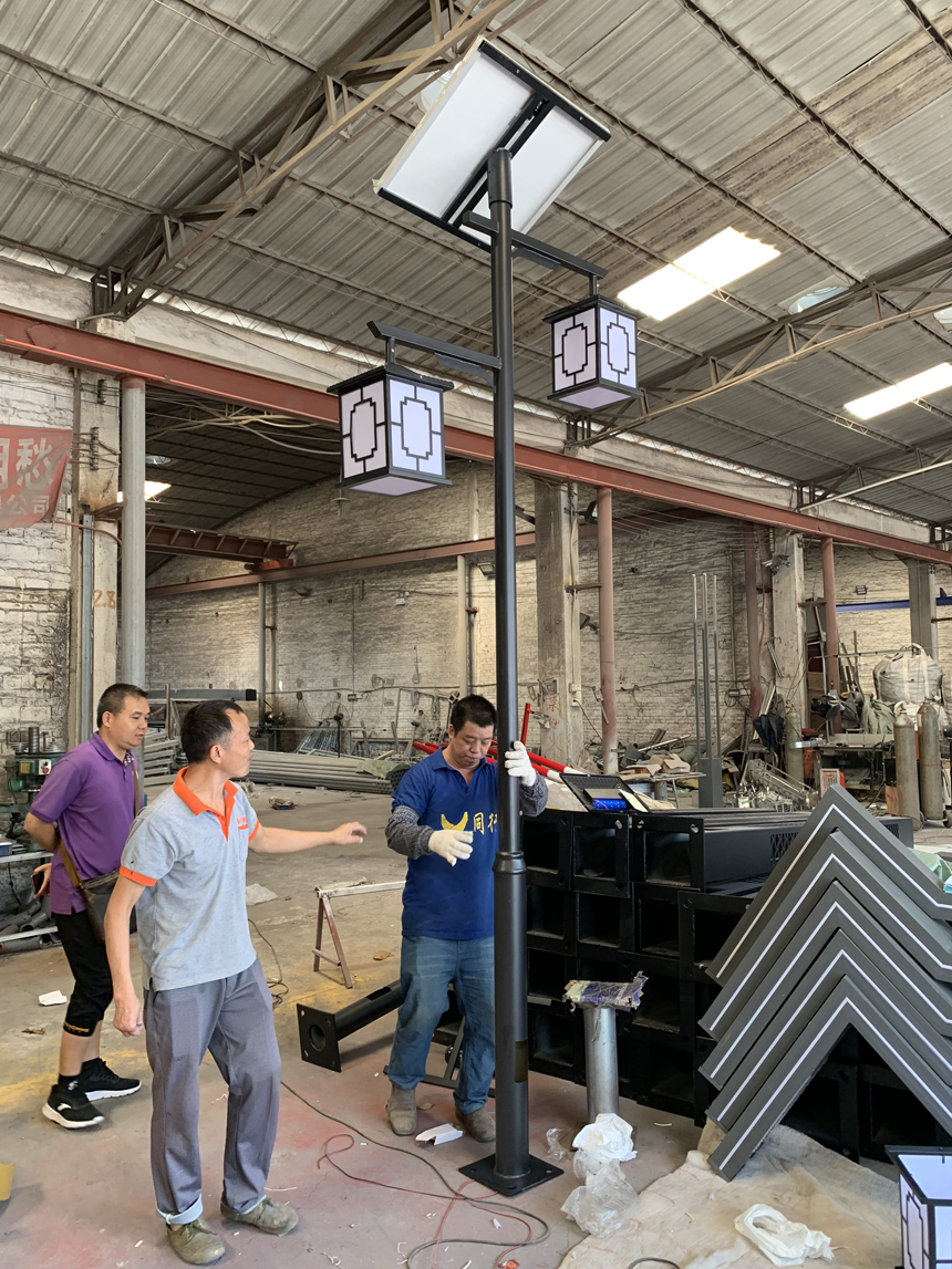 古镇太阳能庭院灯3